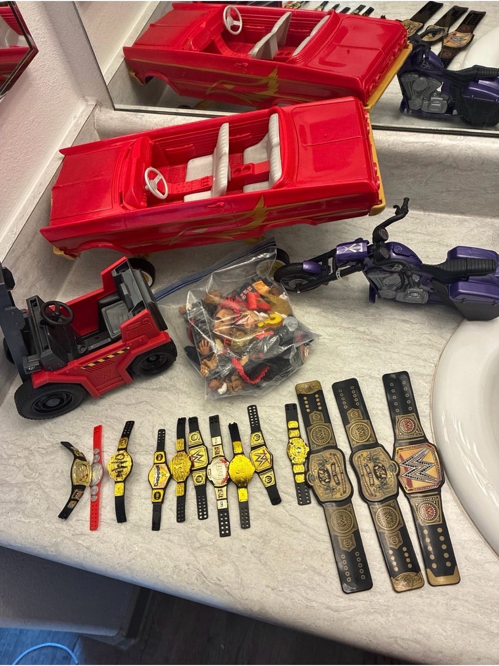 WWE kids Toy Lot
